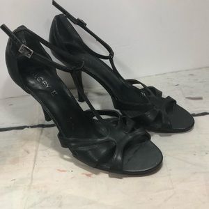 Glory heels! Black trendy heels.